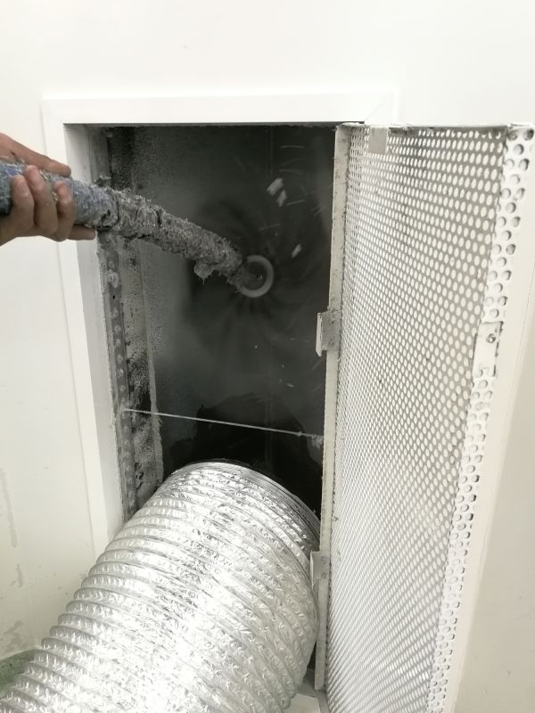 Cleaning Exhaust Fans